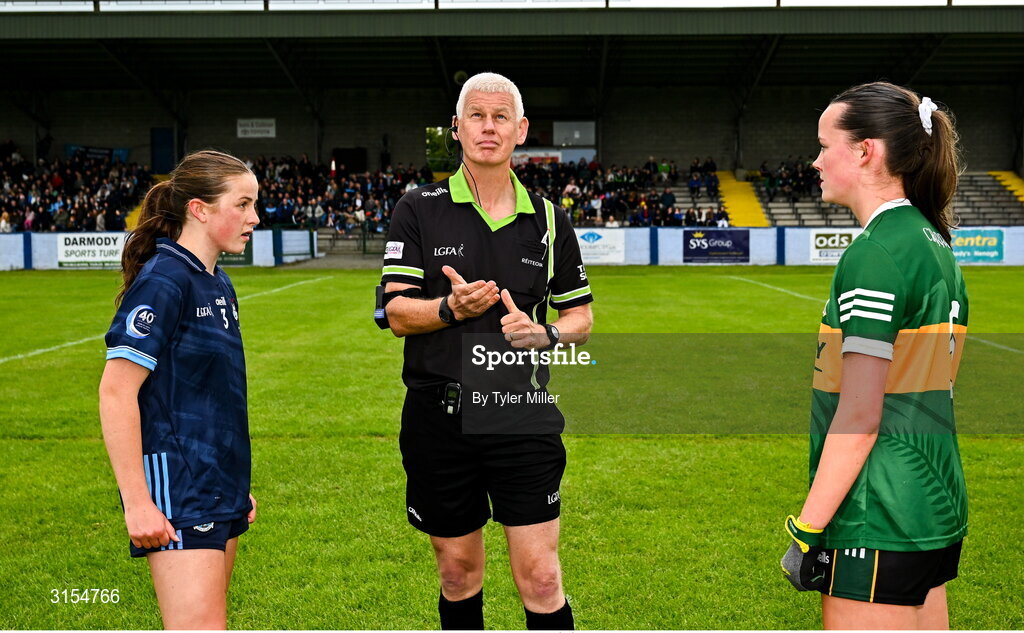 8 June 2025; Referee Declan Carolan with team captains Maeve Conlon of Dublin and Danni O'Sullivan of Kerry before the LGFA All-Ireland U14 Gold Final match between Dublin and Kerry at Nenagh Éire Óg GAA Club in Nenagh, Tipperary. Photo by Tyler Miller/Sportsfile