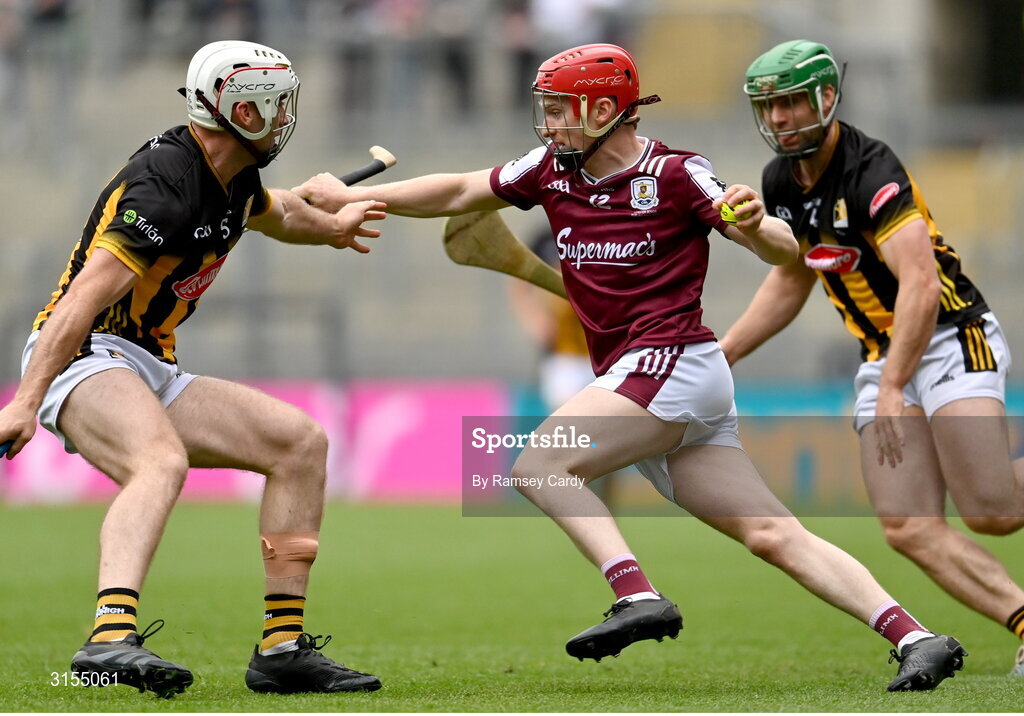 8 June 2025; Tom Monaghan of Galway in action against Mikey Carey, left, and Tommy Walsh of Kilkenny during the Leinster GAA Senior Hurling Championship final match between Kilkenny and Galway at Croke Park in Dublin. Photo by Ramsey Cardy/Sportsfile