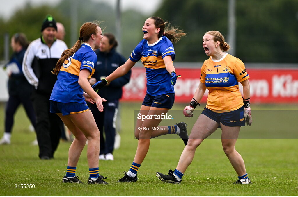 8 June 2025; Tipperary players celebrate at the final whistle of the LGFA All-Ireland U14 Silver Final match between Tipperary and Cavan at Coralstown/Kinnegad GAA in Westmeath. Photo by Ben McShane/Sportsfile