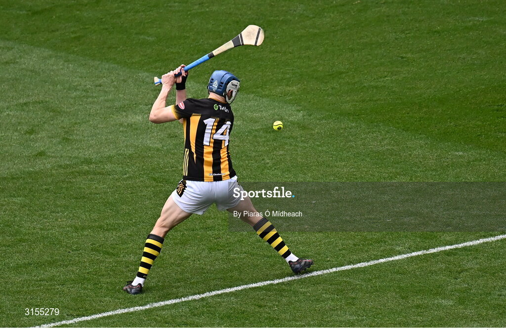 8 June 2025; TJ Reid of Kilkenny scores his side's second goal during the Leinster GAA Senior Hurling Championship final match between Kilkenny and Galway at Croke Park in Dublin. Photo by Piaras Ó Mídheach/Sportsfile