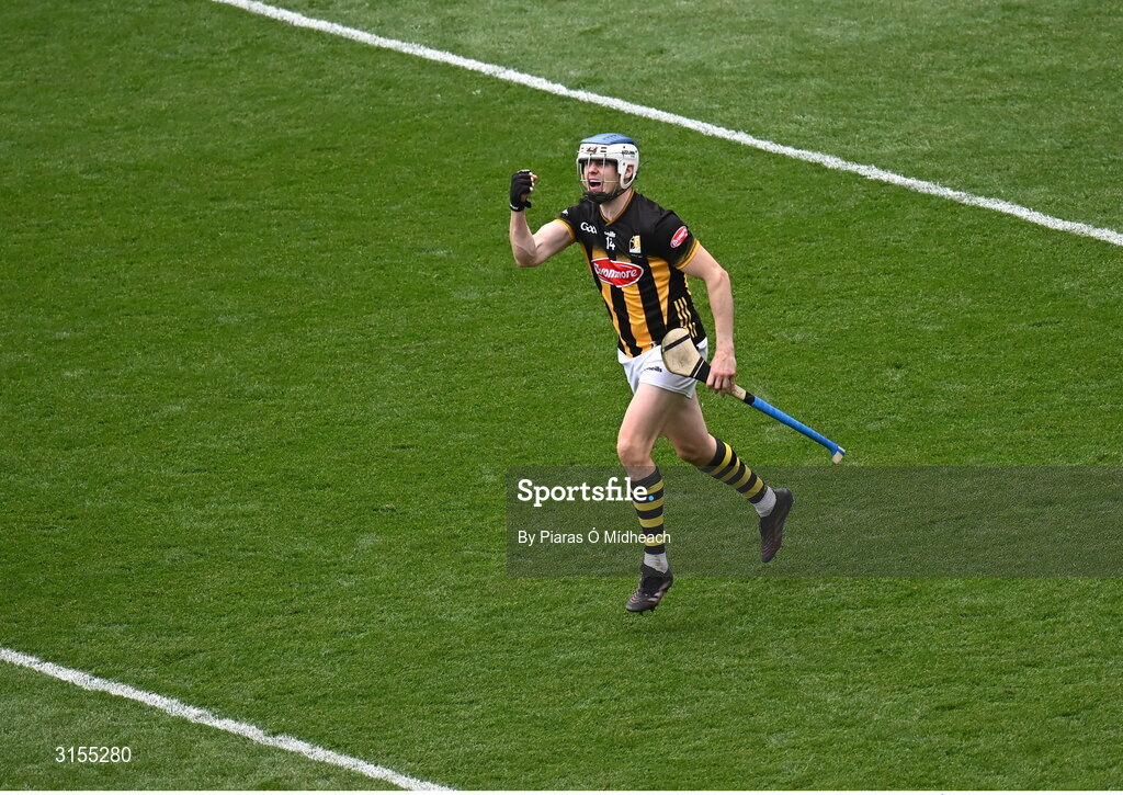 8 June 2025; TJ Reid of Kilkenny celebrates scoring his side's second goal during the Leinster GAA Senior Hurling Championship final match between Kilkenny and Galway at Croke Park in Dublin. Photo by Piaras Ó Mídheach/Sportsfile