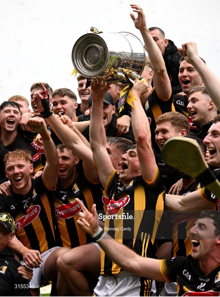 8 June 2025; Cian Kenny of Kilkenny lifts the Bob O'Keeffe Cup after the Leinster GAA Senior Hurling Championship final match between Kilkenny and Galway at Croke Park in Dublin. Photo by Ramsey Cardy/Sportsfile