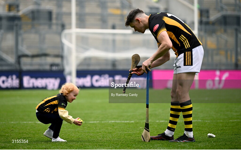 8 June 2025; TJ Reid of Kilkenny with his daughter Harper after the Leinster GAA Senior Hurling Championship final match between Kilkenny and Galway at Croke Park in Dublin. Photo by Ramsey Cardy/Sportsfile