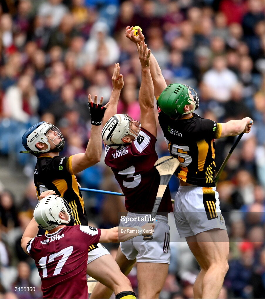 8 June 2025; Daithí Burke of Galway competes against TJ Reid, left, and Martin Keoghan of Kilkenny during the Leinster GAA Senior Hurling Championship final match between Kilkenny and Galway at Croke Park in Dublin.     Photo by Ramsey Cardy/Sportsfile