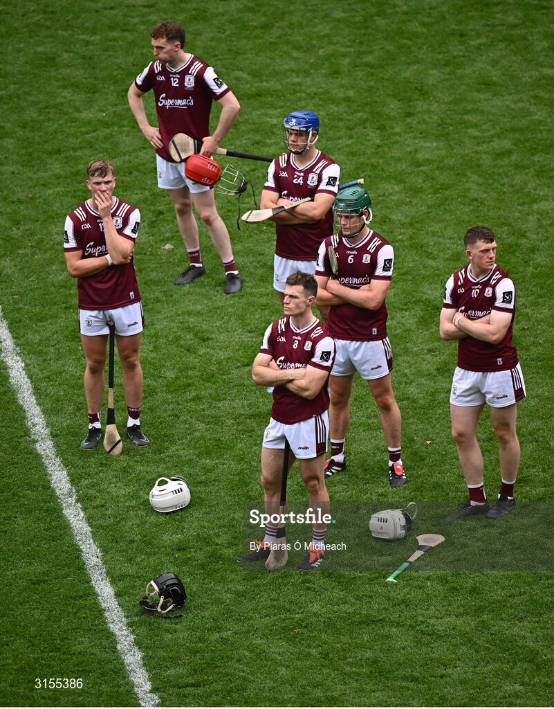 8 June 2025; Galway players after defeat in the Leinster GAA Senior Hurling Championship final match between Kilkenny and Galway at Croke Park in Dublin. Photo by Piaras Ó Mídheach/Sportsfile