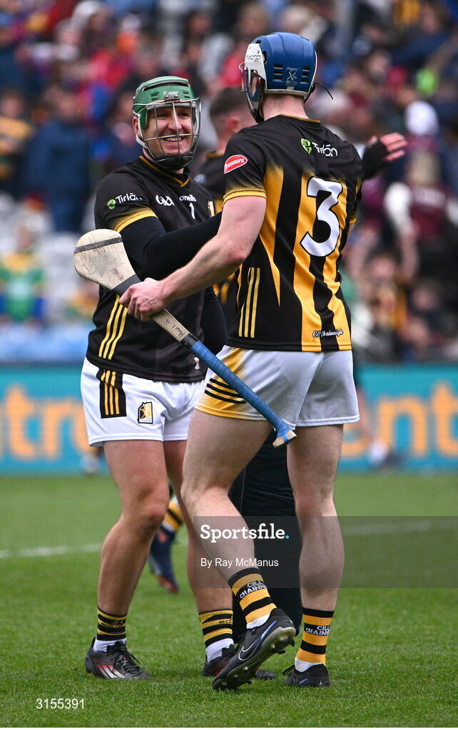 8 June 2025; Kilkenny goalkeeper Eoin Murphy and Huw Lawlor celebrate after the Leinster GAA Senior Hurling Championship final match between Kilkenny and Galway at Croke Park in Dublin. Photo by Ray McManus/Sportsfile