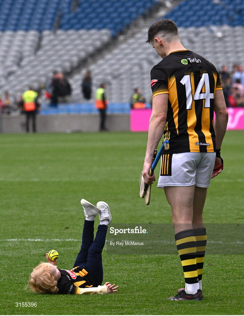 8 June 2025; Two and a half year old Harper Mary with her dad TJ Reid after the Leinster GAA Senior Hurling Championship final match between Kilkenny and Galway at Croke Park in Dublin. Photo by Ray McManus/Sportsfile