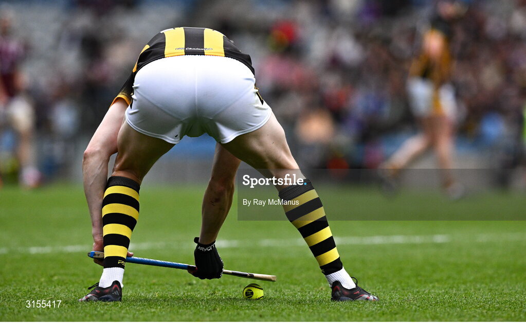 8 June 2025; TJ Reid of Kilkenny takes a free during the Leinster GAA Senior Hurling Championship final match between Kilkenny and Galway at Croke Park in Dublin. Photo by Ray McManus/Sportsfile