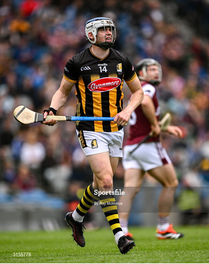 8 June 2025; TJ Reid of Kilkenny watches the flight of the sliotar after he had taken a free during the Leinster GAA Senior Hurling Championship final match between Kilkenny and Galway at Croke Park in Dublin. Photo by Ray McManus/Sportsfile