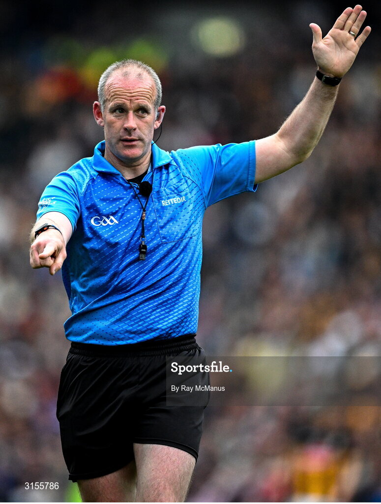 8 June 2025; Referee Johnny Murphy during the Leinster GAA Senior Hurling Championship final match between Kilkenny and Galway at Croke Park in Dublin. Photo by Ray McManus/Sportsfile