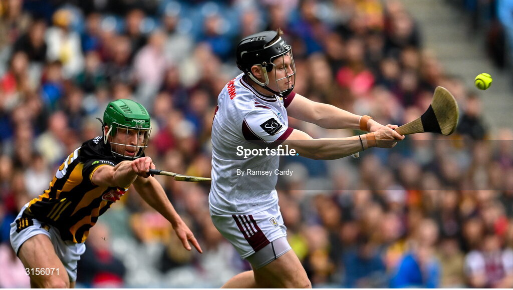 8 June 2025; Galway goalkeeper Darragh Walsh in action against Martin Keoghan of Kilkenny during the Leinster GAA Senior Hurling Championship final match between Kilkenny and Galway at Croke Park in Dublin. Photo by Ramsey Cardy/Sportsfile