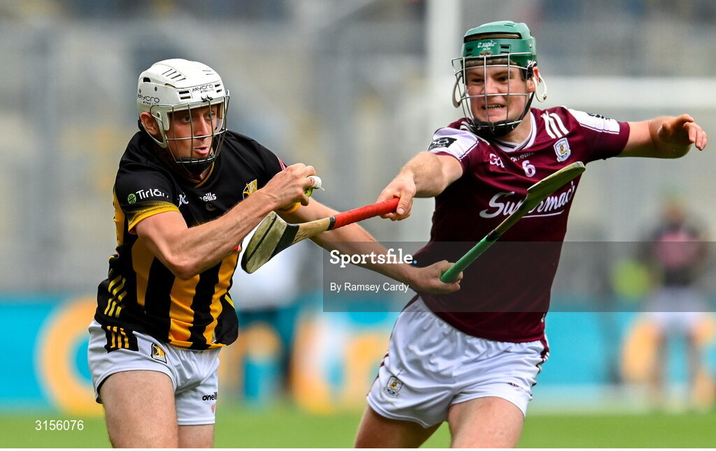 8 June 2025; Cian Kenny of Kilkenny in action against Gavin Lee of Galway during the Leinster GAA Senior Hurling Championship final match between Kilkenny and Galway at Croke Park in Dublin. Photo by Ramsey Cardy/Sportsfile