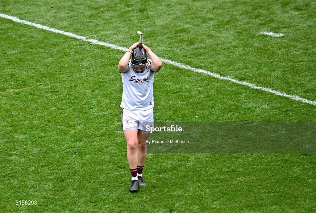 8 June 2025; Galway goalkeeper Darragh Walsh reacts after Kilkenny's third goal during the Leinster GAA Senior Hurling Championship final match between Kilkenny and Galway at Croke Park in Dublin. Photo by Piaras Ó Mídheach/Sportsfile