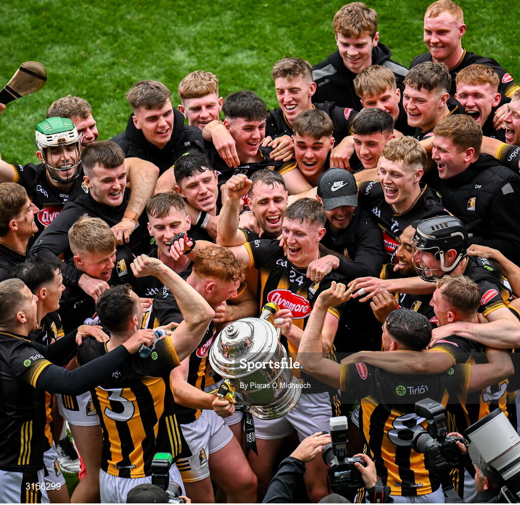 8 June 2025; Kilkenny players celebrate with the Bob O'Keeffe Cup after their side's victory in the Leinster GAA Senior Hurling Championship final match between Kilkenny and Galway at Croke Park in Dublin. Photo by Piaras Ó Mídheach/Sportsfile