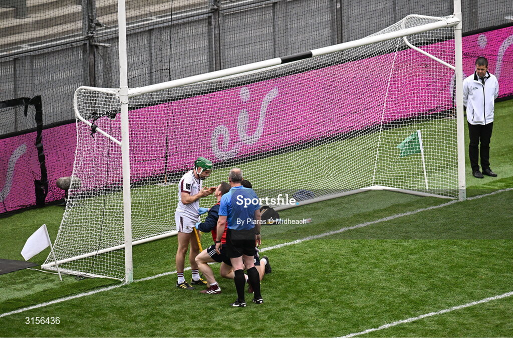 8 June 2025; Galway goalkeeper Eanna Murphy receives medical attention for an injury during the Leinster GAA Senior Hurling Championship final match between Kilkenny and Galway at Croke Park in Dublin. Photo by Piaras Ó Mídheach/Sportsfile