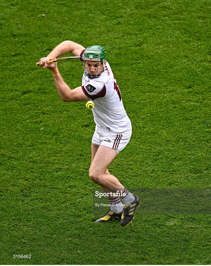8 June 2025; Galway goalkeeper Éanna Murphy during the Leinster GAA Senior Hurling Championship final match between Kilkenny and Galway at Croke Park in Dublin. Photo by Piaras Ó Mídheach/Sportsfile