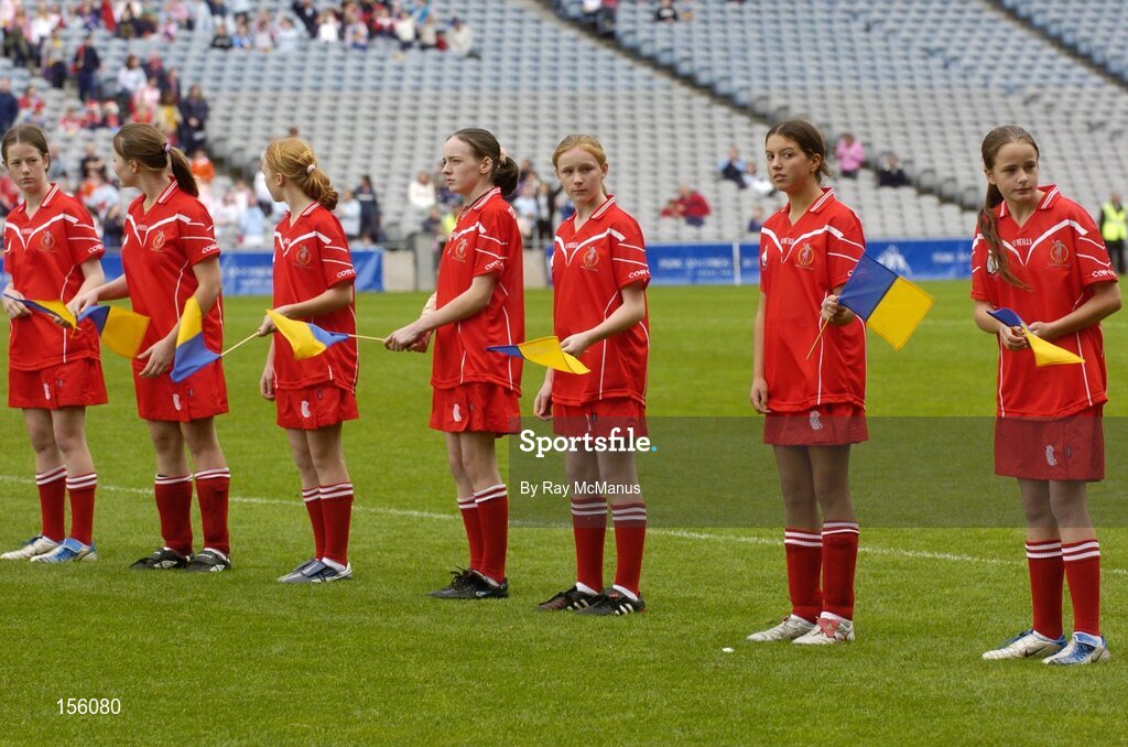 19 September 2004; The Cork team who formed a guard of honour before the game. Foras na Gaeilge Senior Camogie Championship All-Ireland Final, Tipperary v Cork, Croke Park, Dublin. Picture credit; Ray McManus / SPORTSFILE