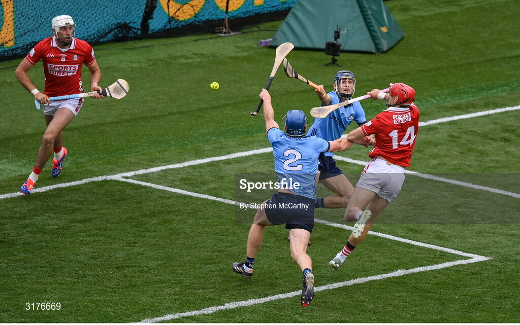 5 July 2025; Alan Connolly of Cork shoots to score his side's third goal during the GAA Hurling All-Ireland Senior Championship semi-final match between Cork and Dublin at Croke Park in Dublin. Photo by Stephen McCarthy/Sportsfile