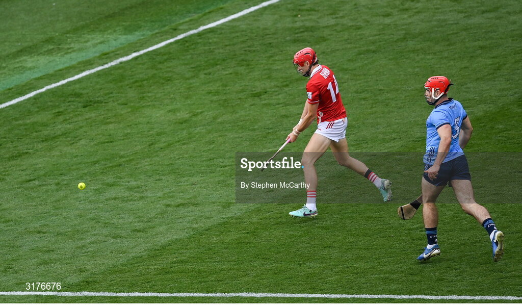 5 July 2025; Alan Connolly of Cork shoots to score his side's second goal during the GAA Hurling All-Ireland Senior Championship semi-final match between Cork and Dublin at Croke Park in Dublin. Photo by Stephen McCarthy/Sportsfile