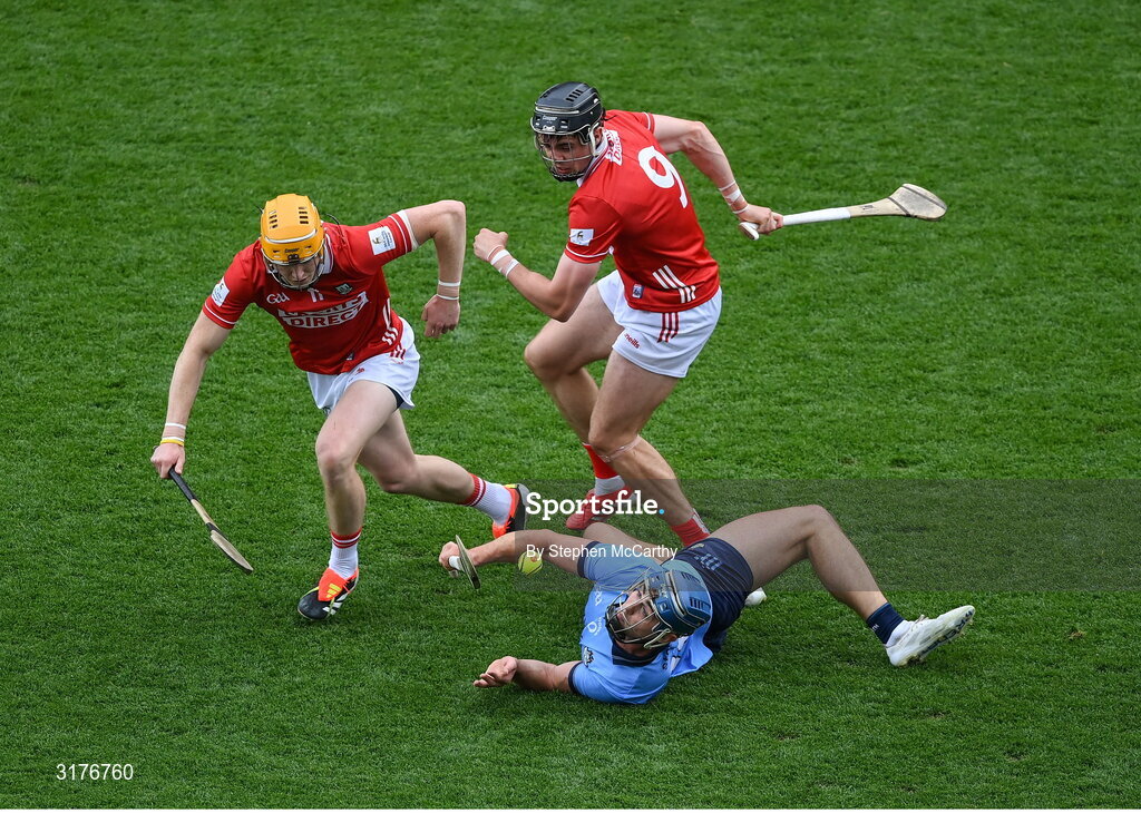5 July 2025; Riain McBride of Dublin in action against Shane Barrett, left, and Darragh Fitzgibbon of Cork during the GAA Hurling All-Ireland Senior Championship semi-final match between Cork and Dublin at Croke Park in Dublin. Photo by Stephen McCarthy/Sportsfile