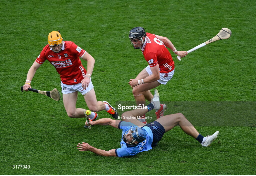 5 July 2025; Riain McBride of Dublin in action against Shane Barrett, left, and Darragh Fitzgibbon of Cork during the GAA Hurling All-Ireland Senior Championship semi-final match between Cork and Dublin at Croke Park in Dublin. Photo by Stephen McCarthy/Sportsfile
