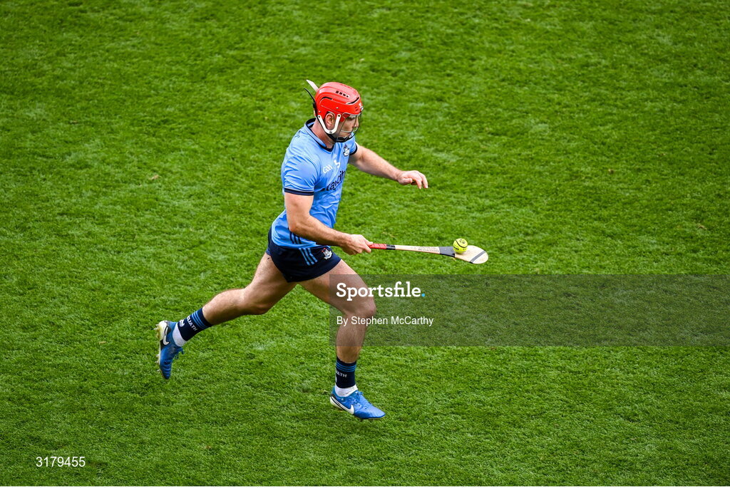 5 July 2025; Paddy Smyth of Dublin during the GAA Hurling All-Ireland Senior Championship semi-final match between Cork and Dublin at Croke Park in Dublin. Photo by Stephen McCarthy/Sportsfile