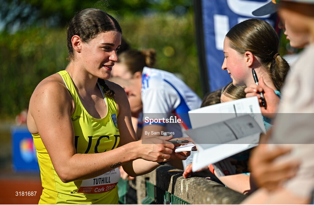 9 July 2025; Nicola Tuthill of Ireland signs autographs for supporters after competing in the Inspire (Credit Union) Women's Hammer during the Cork City Sports meet at MTU Arena in Cork. Photo by Sam Barnes/Sportsfile