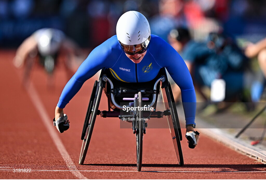 9 July 2025; Hannah Cockroft of Great Britain crosses the finishing line to win the LeisureWorld and Cork Sports Partnership T54 Women's 800m during the Cork City Sports meet at MTU Arena in Cork. Photo by Sam Barnes/Sportsfile