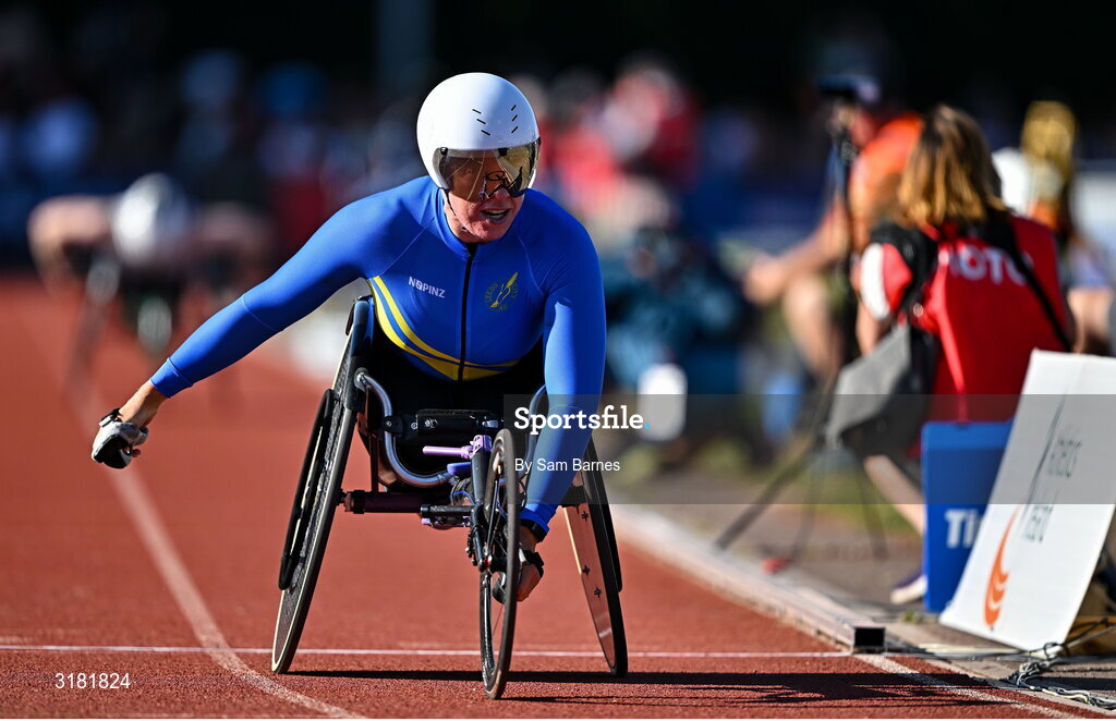 9 July 2025; Hannah Cockroft of Great Britain celebrates after winning the LeisureWorld and Cork Sports Partnership T54 Women's 800m during the Cork City Sports meet at MTU Arena in Cork. Photo by Sam Barnes/Sportsfile