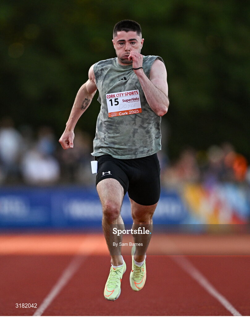 9 July 2025; Colin Doyle of Ireland competes in the CETB Men's 200m Race during the Cork City Sports meet at MTU Arena in Cork. Photo by Sam Barnes/Sportsfile
