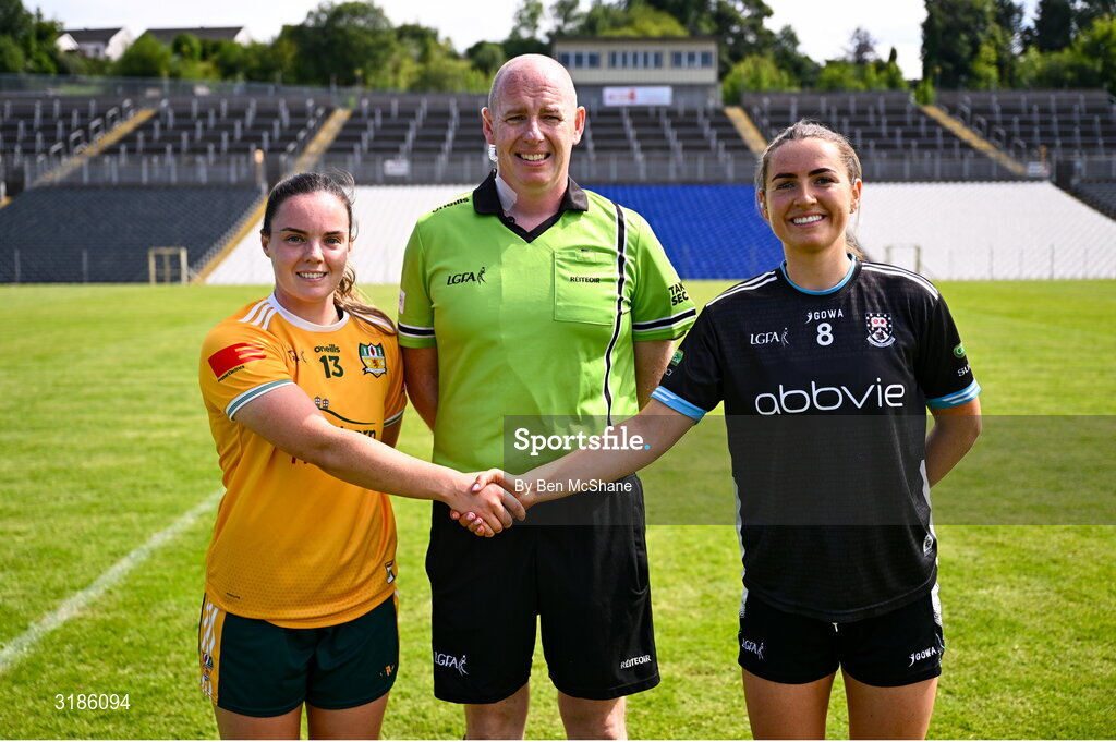 13 July 2025; Referee Paul McCaughey with Antrim captain Bronagh Devlin, left, and Sligo captain Sinead Regan before the TG4 All-Ireland Ladies Football Junior Championship semi-final match between Antrim and Sligo at St Tiernach’s Park in Clones, Monaghan. Photo by Ben McShane/Sportsfile