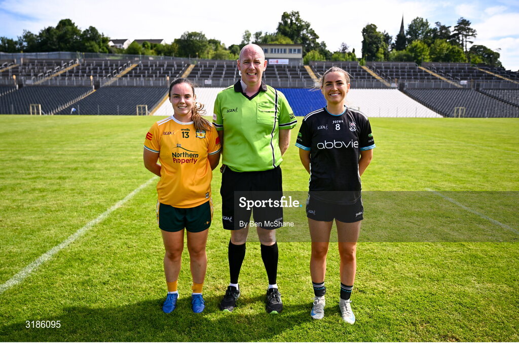 13 July 2025; Referee Paul McCaughey with Antrim captain Bronagh Devlin, left, and Sligo captain Sinead Regan before the TG4 All-Ireland Ladies Football Junior Championship semi-final match between Antrim and Sligo at St Tiernach’s Park in Clones, Monaghan. Photo by Ben McShane/Sportsfile
