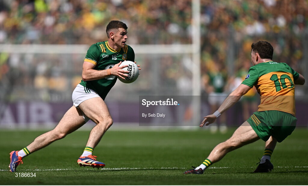 13 July 2025; Eoghan Frayne of Meath in action against Shane O'Donnell of Donegal during the GAA Football All-Ireland Senior Championship semi-final match between Meath and Donegal at Croke Park in Dublin. Photo by Seb Daly/Sportsfile
