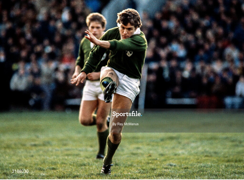 2 February 1985; Hugo MacNeill of Ireland in action during the Five Nations Championship match between Scotland and Ireland at Murrayfield in Edinburgh, Scotland. Photo by Ray McManus/Sportsfile