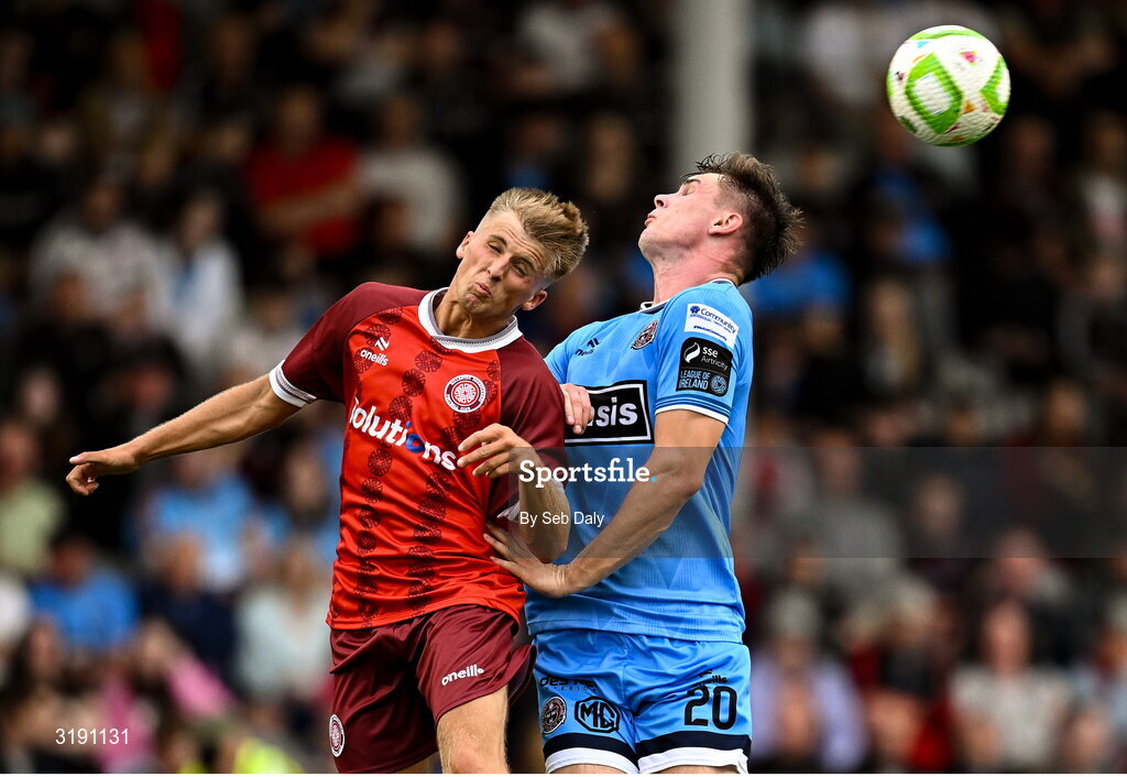18 July 2025; James Wall of Killester Donnycarney in action against Leigh Kavanagh of Bohemians during the Sports Direct Men’s FAI Cup second round match between Killester Donnycarney and Bohemians at Dalymount Park in Dublin. Photo by Seb Daly/Sportsfile
