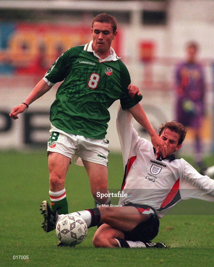 2 September 1998; Colin Healy of Republic of Ireland is tackled by Jamie Milligan of England during the Under-18 International Friendly match between Republic of Ireland and England at Tolka Park in Dublin. Photo by Matt Browne/Sportsfile.
