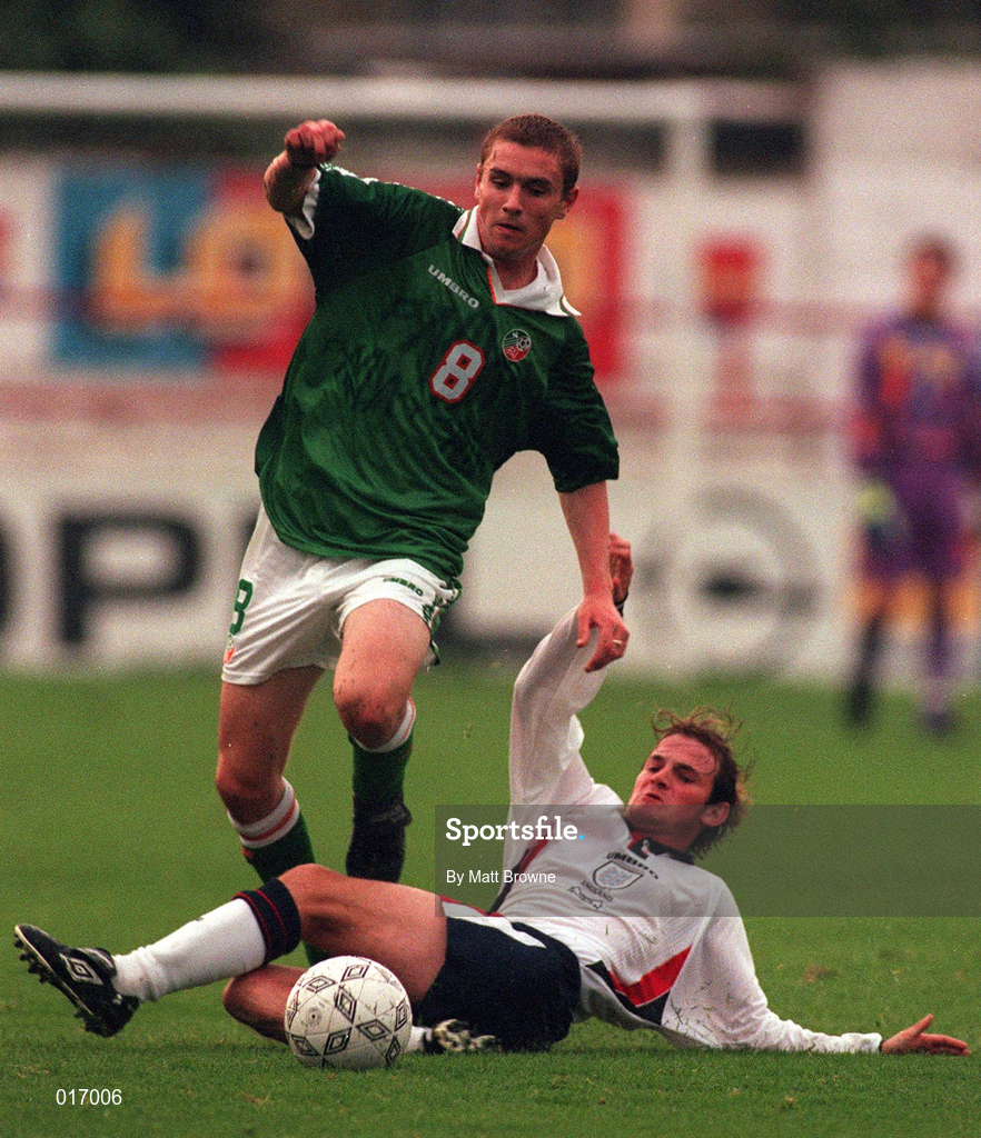 2 September 1998; Colin Healy of Republic of Ireland is tackled by Jamie Milligan of England during the Under-18 International Friendly match between Republic of Ireland and England at Tolka Park in Dublin. Photo by Matt Browne/Sportsfile.
