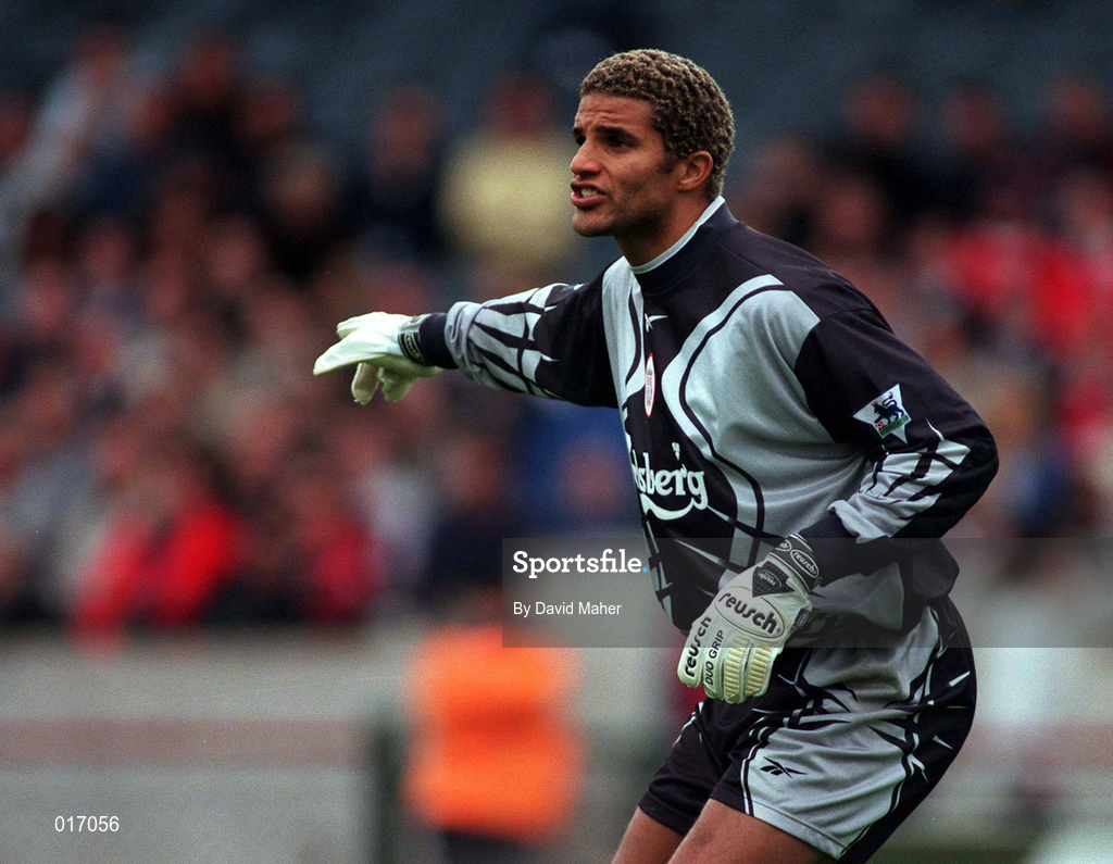 31 July 1998; David James of Liverpool during the Carlsberg Trophy match between St Patrick's Athletic and Liverpool at Lansdowne Road in Dublin. Photo by David Maher/Sportsfile