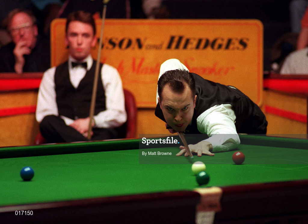 26 March 1998; Fergal O'Brien during the Benson and Hedges Irish Masters Snooker Quarter-Final between Ken Doherty and Fergal O'Brien at Goffs in Kill, Kildare. Photo by Matt Browne/Sportsfile