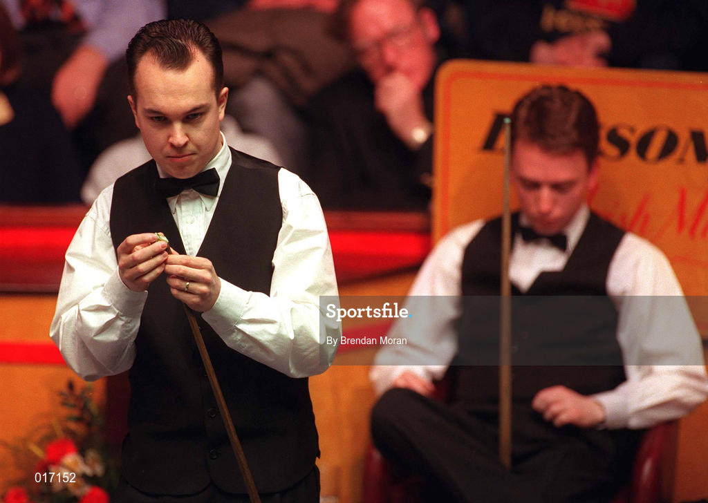 26 March 1998; Fergal O'Brien during the Benson and Hedges Irish Masters Snooker Quarter-Final between Ken Doherty and Fergal O'Brien at Goffs in Kill, Kildare. Photo by Brendan Moran/Sportsfile