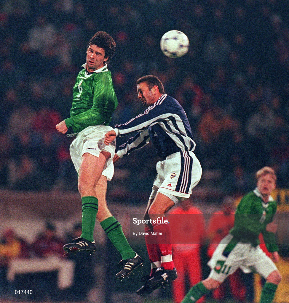 18 November 1998; Niall Quinn of Republic of Ireland in action against Sini?a Mihajlovi? of Yugoslavia during the UEFA Euro 2000 Group 8 Qualifier between Yugoslavia and Republic of Ireland at the Red Star Stadium, in Belgrade, Yugoslavia. Photo by David Maher/Sportsfile