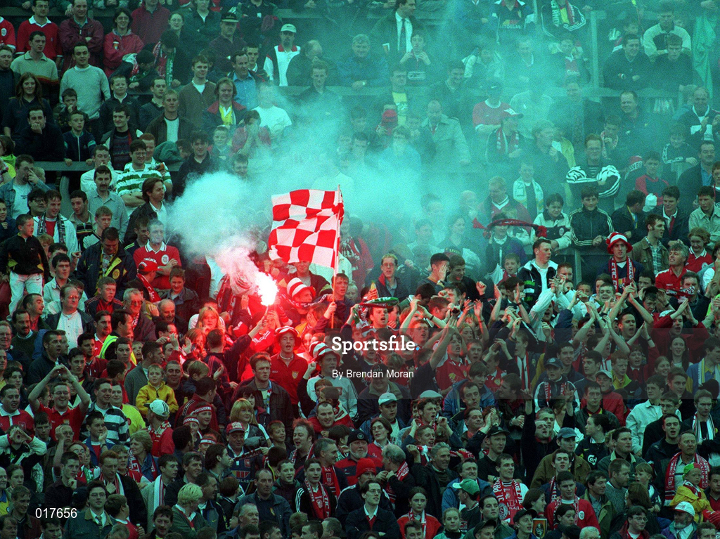 31 July 1998; St Patrick's Athletic supporters celebrate a goal during the Carlsberg Trophy match between St Patrick's Athletic and Liverpool at Lansdowne Road in Dublin. Photo by Brendan Moran/Sportsfile