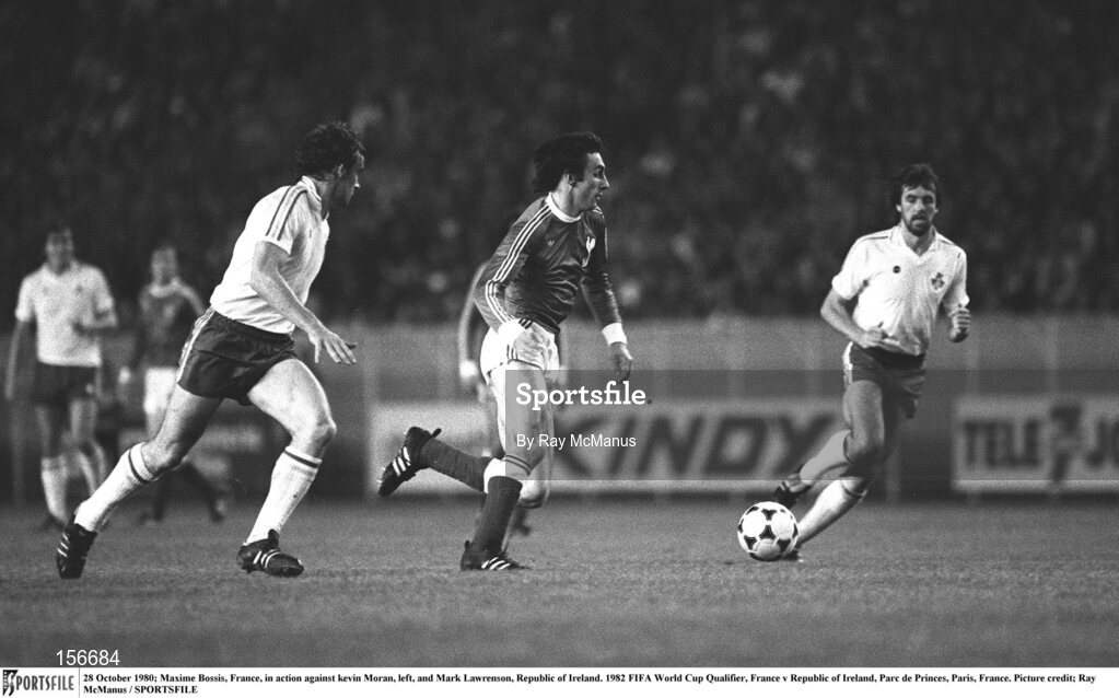 28 October 1980; Maxime Bossis, France, in action against kevin Moran, left, and Mark Lawrenson, Republic of Ireland. 1982 FIFA World Cup Qualifier, France v Republic of Ireland, Parc de Princes, Paris, France. Picture credit; Ray McManus / SPORTSFILE
