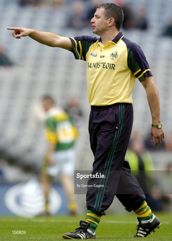 26 September 2004; Sean Geaney, Kerry manager. All-Ireland Minor Football Championship Final, Kerry v Tyrone, Croke Park, Dublin. Picture credit; Damien Eagers / SPORTSFILE *** Local Caption *** Any photograph taken by SPORTSFILE during, or in connection with, the 2004 All-Ireland Minor  Football Final which displays GAA logos or contains an image or part of an image of any GAA intellectual property, or, which contains images of a GAA player/players in their playing uniforms, may only be used for editorial and non-advertising purposes.  Use of photographs for advertising, as posters or for purchase separately is strictly prohibited unless prior written approval has been obtained from the Gaelic Athletic Association.