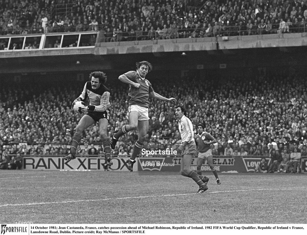 14 October 1981; Jean Castaneda, France, catches possession ahead of Michael Robinson, Republic of Ireland. 1982 FIFA World Cup Qualifier, Republic of Ireland v France, Lansdowne Road, Dublin. Picture credit; Ray McManus / SPORTSFILE