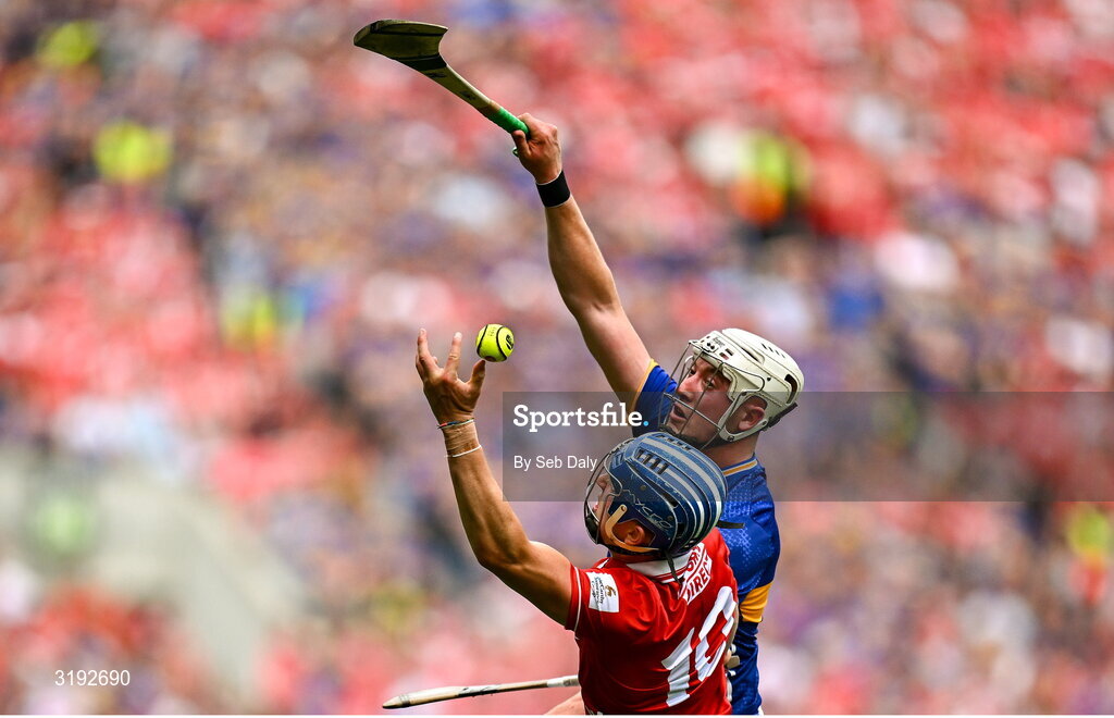 20 July 2025; Diarmuid Healy of Cork in action against Eoghan Connolly of Tipperary during the GAA Hurling All-Ireland Senior Championship final match between Cork and Tipperary at Croke Park in Dublin. Photo by Seb Daly/Sportsfile