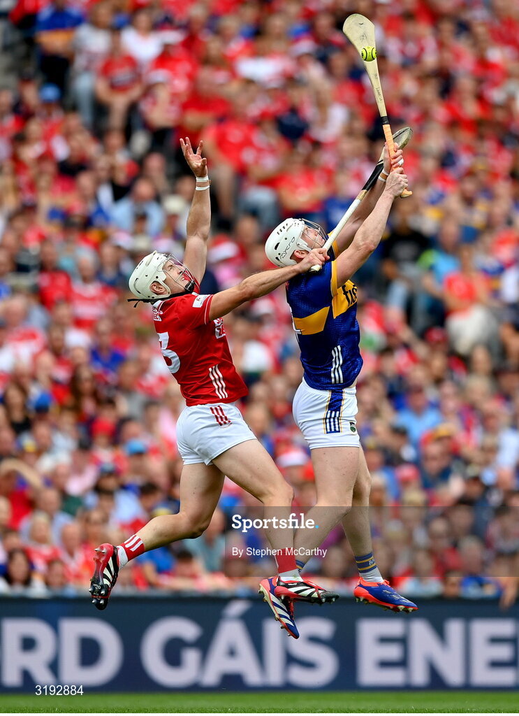 20 July 2025; Michael Breen of Tipperary in action against Patrick Horgan of Cork during the GAA Hurling All-Ireland Senior Championship final match between Cork and Tipperary at Croke Park in Dublin. Photo by Stephen McCarthy/Sportsfile