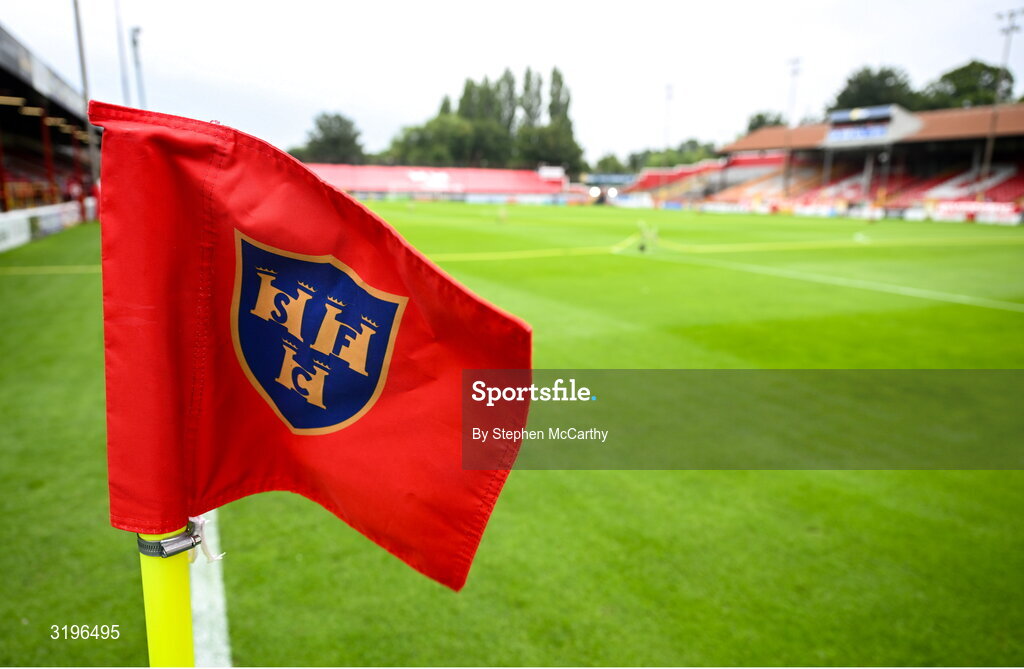 23 July 2025; A general view of a corner flag before the UEFA Champions League Second Qualifying Round first leg match between Shelbourne and Qarabag FK at Tolka Park in Dublin. Photo by Stephen McCarthy/Sportsfile