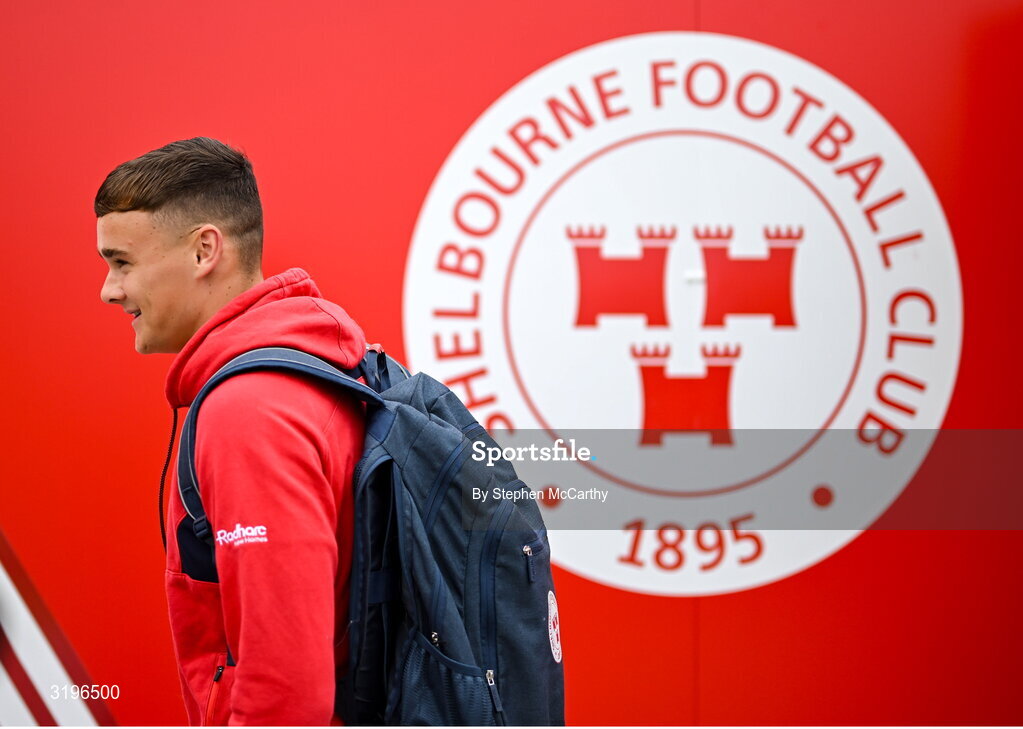 23 July 2025; Dan Ring of Shelbourne arrives before the UEFA Champions League Second Qualifying Round first leg match between Shelbourne and Qarabag FK at Tolka Park in Dublin. Photo by Stephen McCarthy/Sportsfile