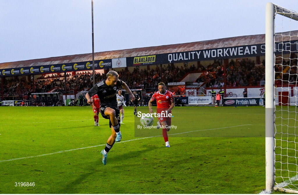 23 July 2025; Olexiy Kashchuk of Qarabag scores his side's second goal during the UEFA Champions League Second Qualifying Round first leg match between Shelbourne and Qarabag FK at Tolka Park in Dublin. Photo by Stephen McCarthy/Sportsfile